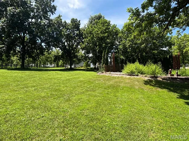 $269,000 | 18096 Monroe Road 453, Paris, MO 65275