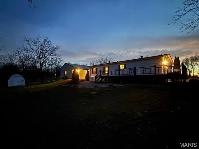 $269,000 | 18096 Monroe Road 453, Paris, MO 65275