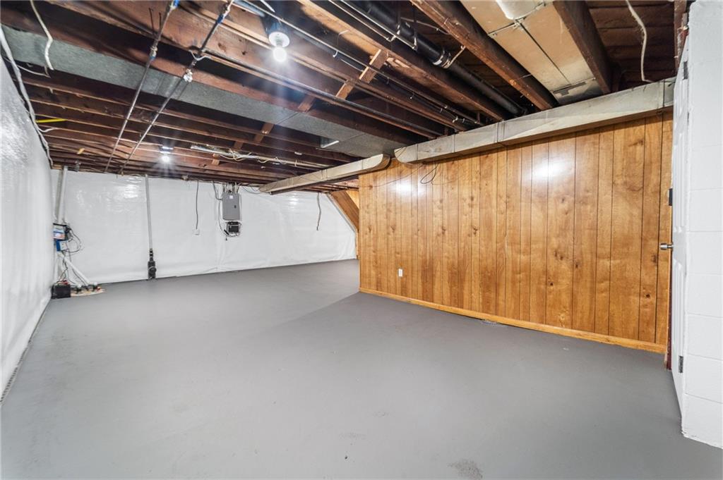527 Patterson Road Bethel Park, PA 15102 - Photo 22 of 34 Gallery Image 22