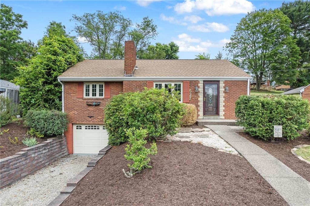 527 Patterson Road Bethel Park, PA 15102 - Photo 3 of 34 Gallery Image 3