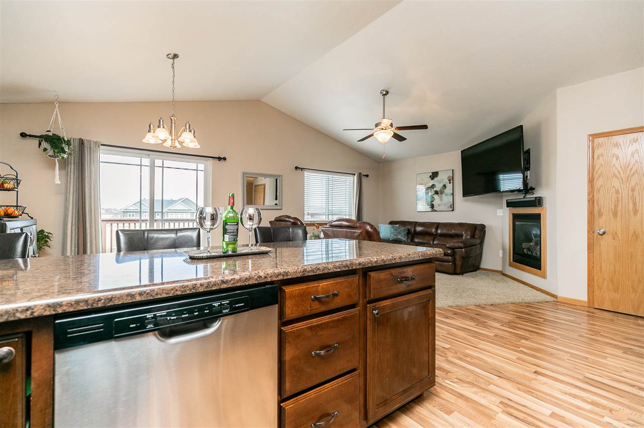 240 Old Oak Ridge Hills, IA 52235 - Photo 17 of 40 Gallery Image 17