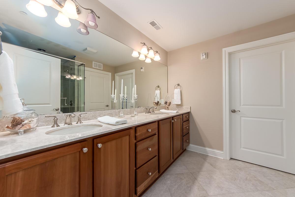 3175 Tremont Road, Unit 207 Columbus, OH 43221 - Photo 7 of 29