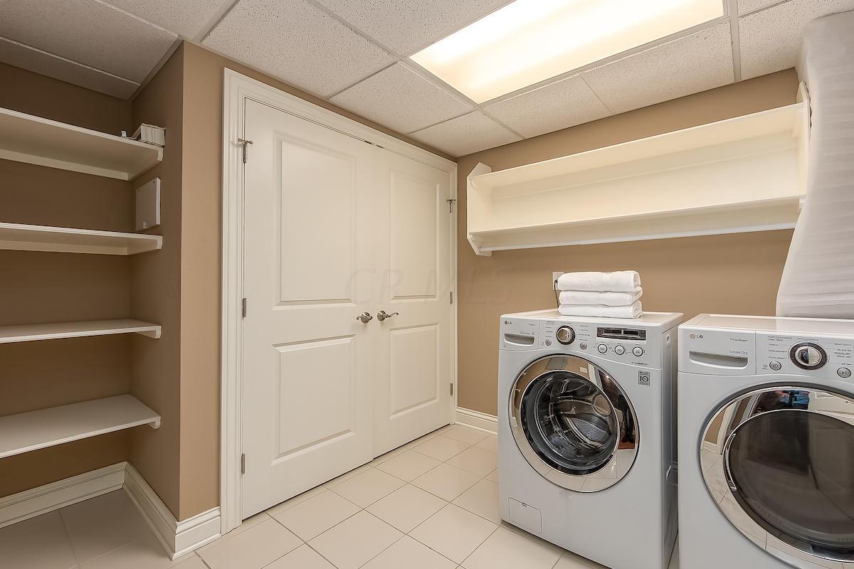 3175 Tremont Road, Unit 207 Columbus, OH 43221 - Photo 10 of 29