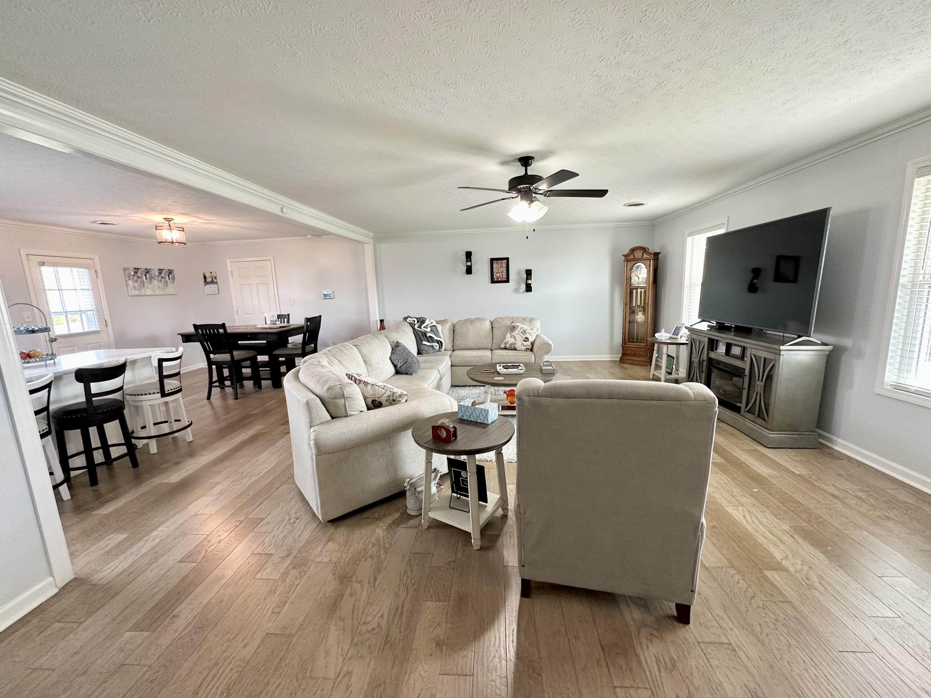 1534 Patterson Branch Road Somerset, KY 42503 - Photo 11 of 45 0F3D1FD8-96F1-438A-A940-37F2BB9D0FCE