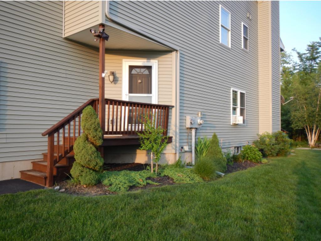 80 B Trinity Circle Rochester, NH 03839 - Photo 3 of 28
