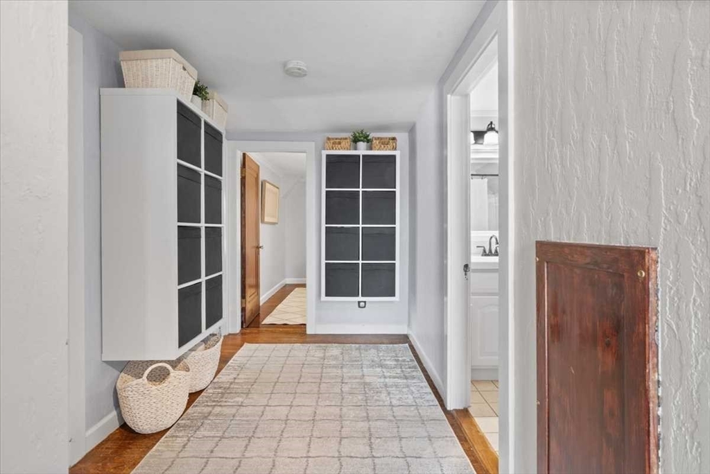 860 Pleasant Street Worcester, MA 01602 - Photo 21 of 32