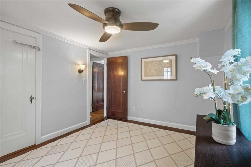 860 Pleasant Street Worcester, MA 01602 - Photo 26 of 32