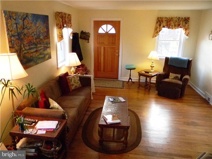 6 Vilone Road Wilmington, DE 19805 - Photo 2 of 18 Gallery Image 2