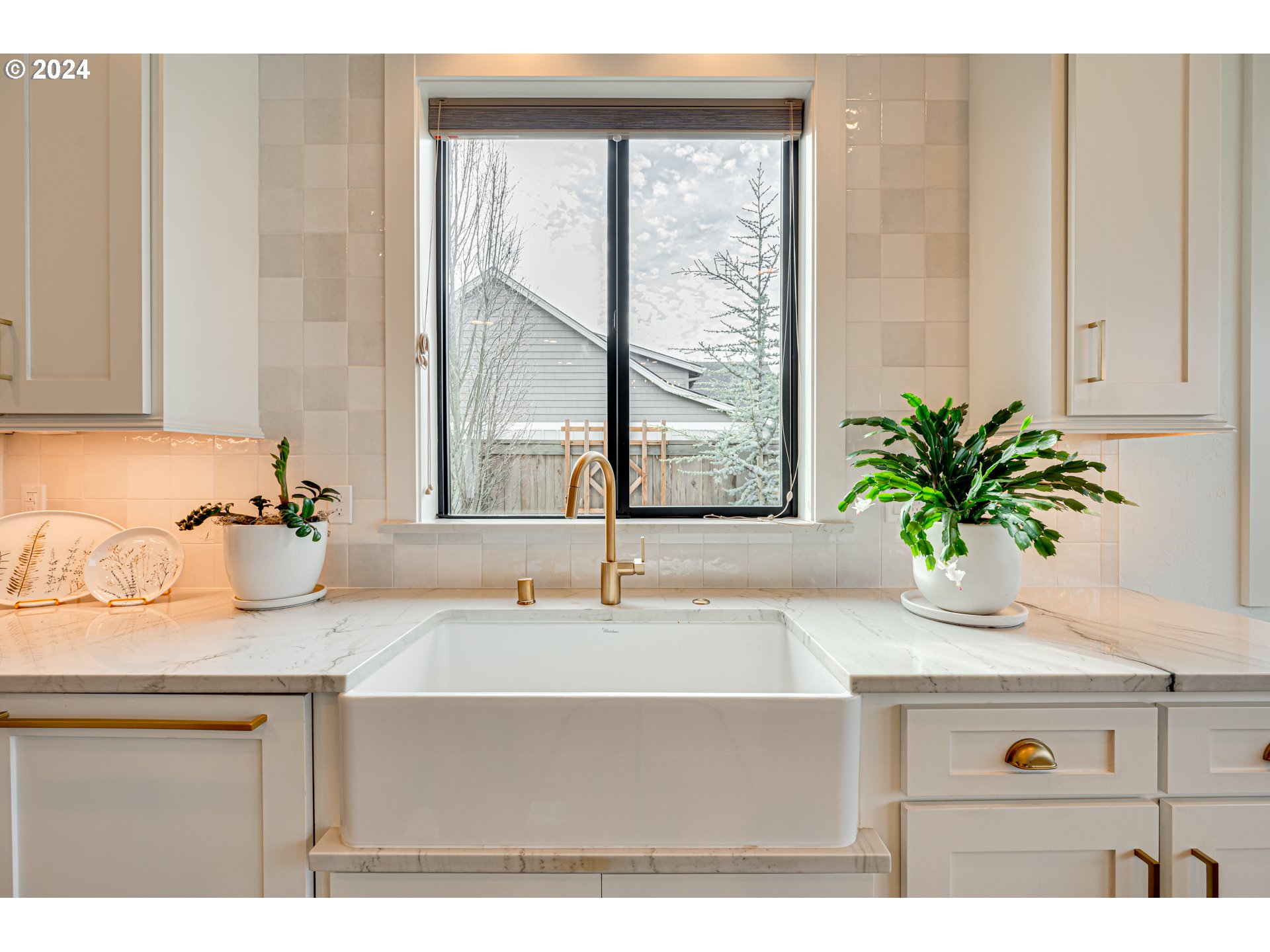 3911 Northwest 114th Street Vancouver, WA 98685 - Photo 13 of 48 a bathroom with a sink a vanity and a window