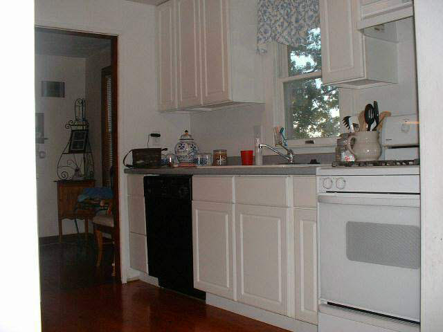 907 Zollinger Road Goshen, IN 46528 - Photo 4 of 6 Gallery Image 4