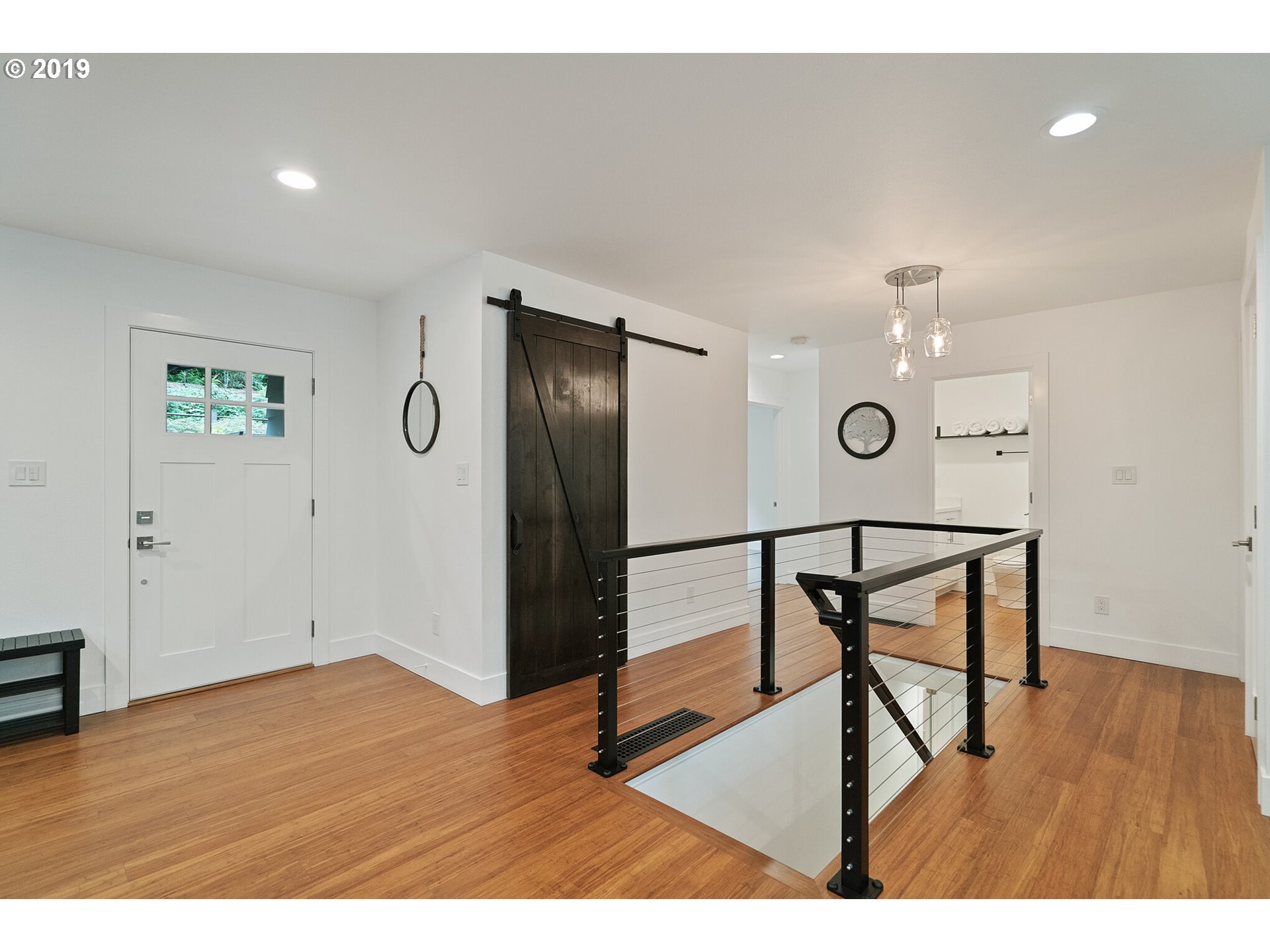 10276 Southwest Lancaster Road Portland, OR 97219 - Photo 15 of 32 Gallery Image 15