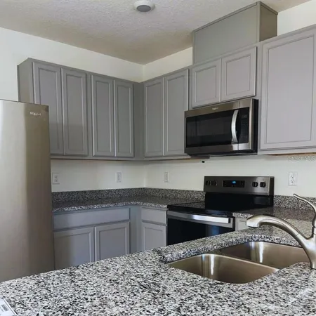 $2,100 | 7128 Cattle Egret Drive, Harmony, FL 34773