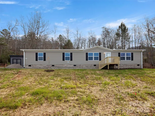 $285,500 | 172 Peaceful Hill Drive, Mill Spring, NC 28756