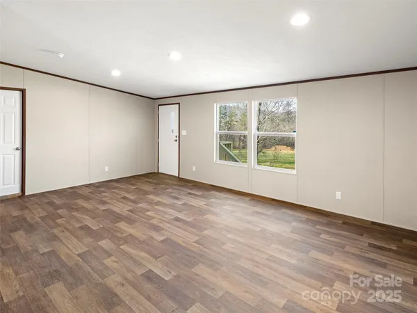 $285,500 | 172 Peaceful Hill Drive, Mill Spring, NC 28756