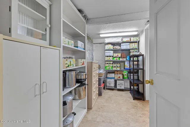 $675,000 | 191 King Street, Wallace, ID 83873