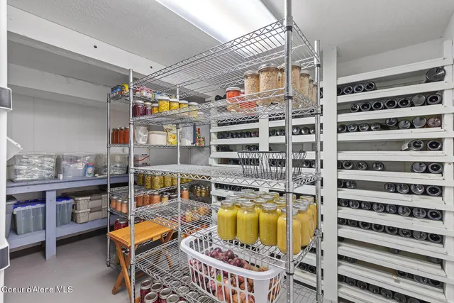 $675,000 | 191 King Street, Wallace, ID 83873