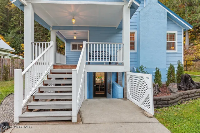 $675,000 | 191 King Street, Wallace, ID 83873