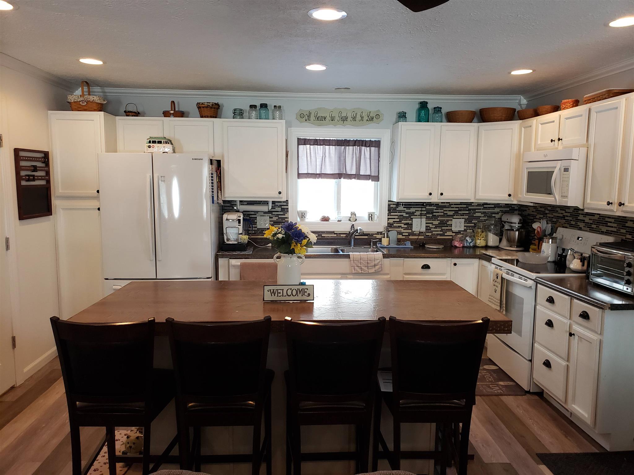 271 Middle Leesville Road Bedford, IN 47421 - Photo 3 of 14 Gallery Image 3
