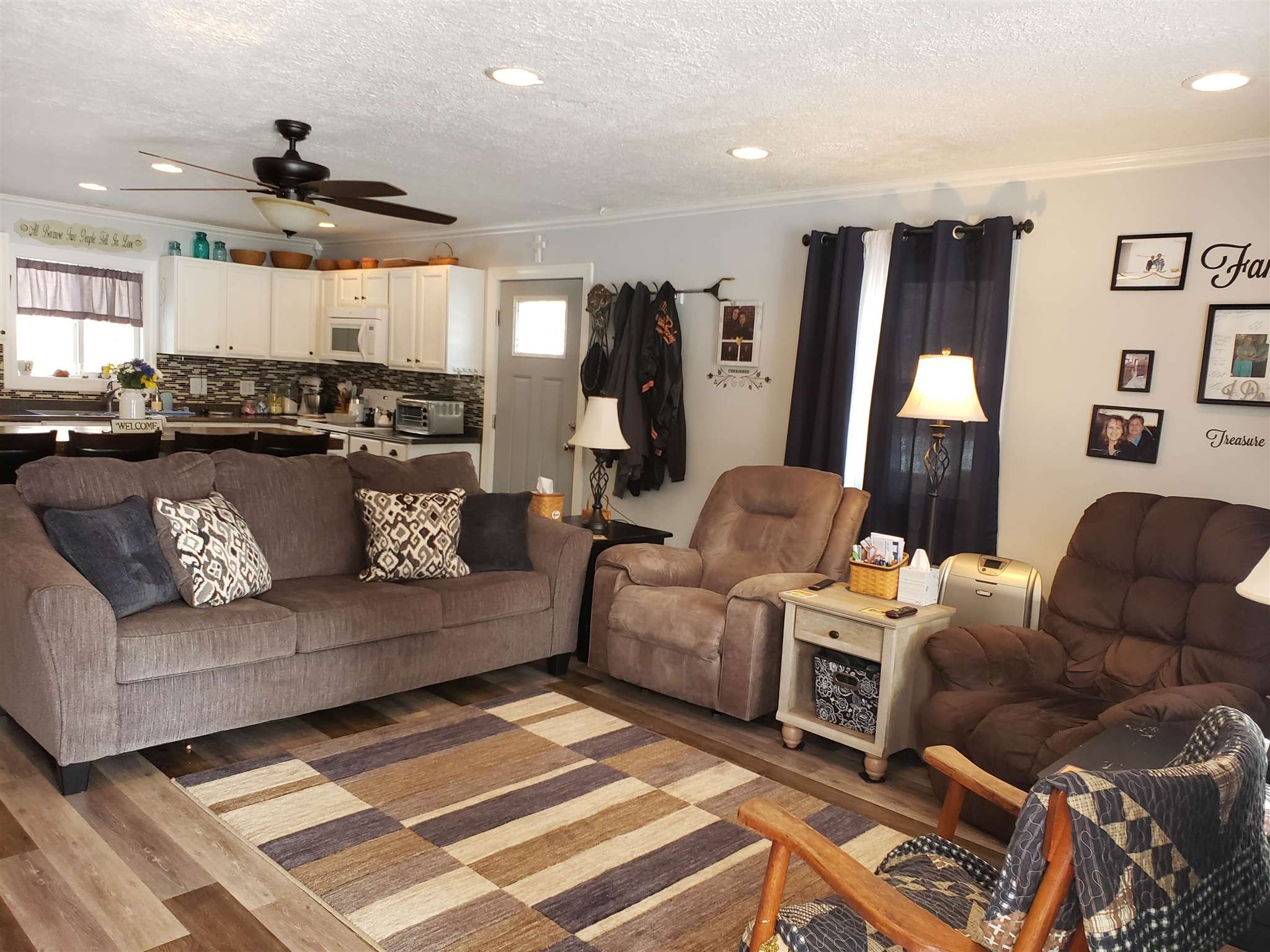 271 Middle Leesville Road Bedford, IN 47421 - Photo 5 of 14 Gallery Image 5