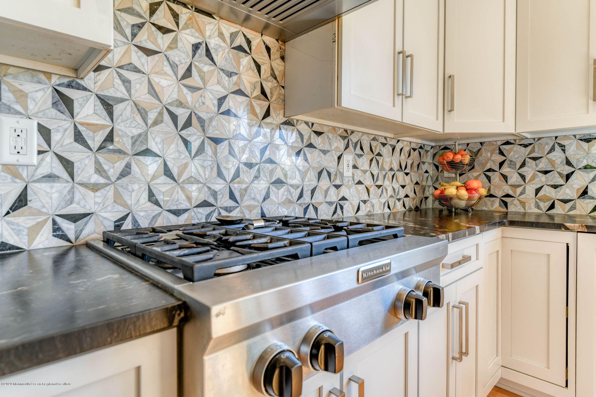 7 Pullen Drive Millstone Township, NJ 08535 - Photo 12 of 65 7+Pullen+Dr+Millstone-25-web