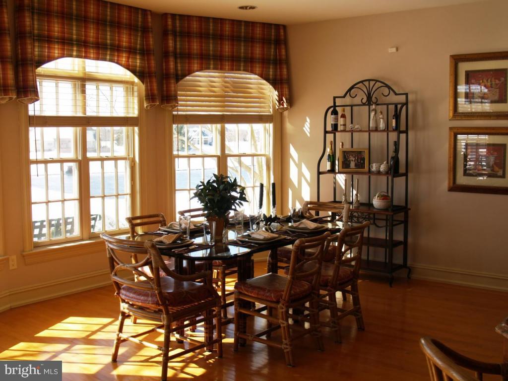 38 Oakhill Drive Lititz, PA 17543 - Photo 2 of 37 a view of a dining room with furniture and windows