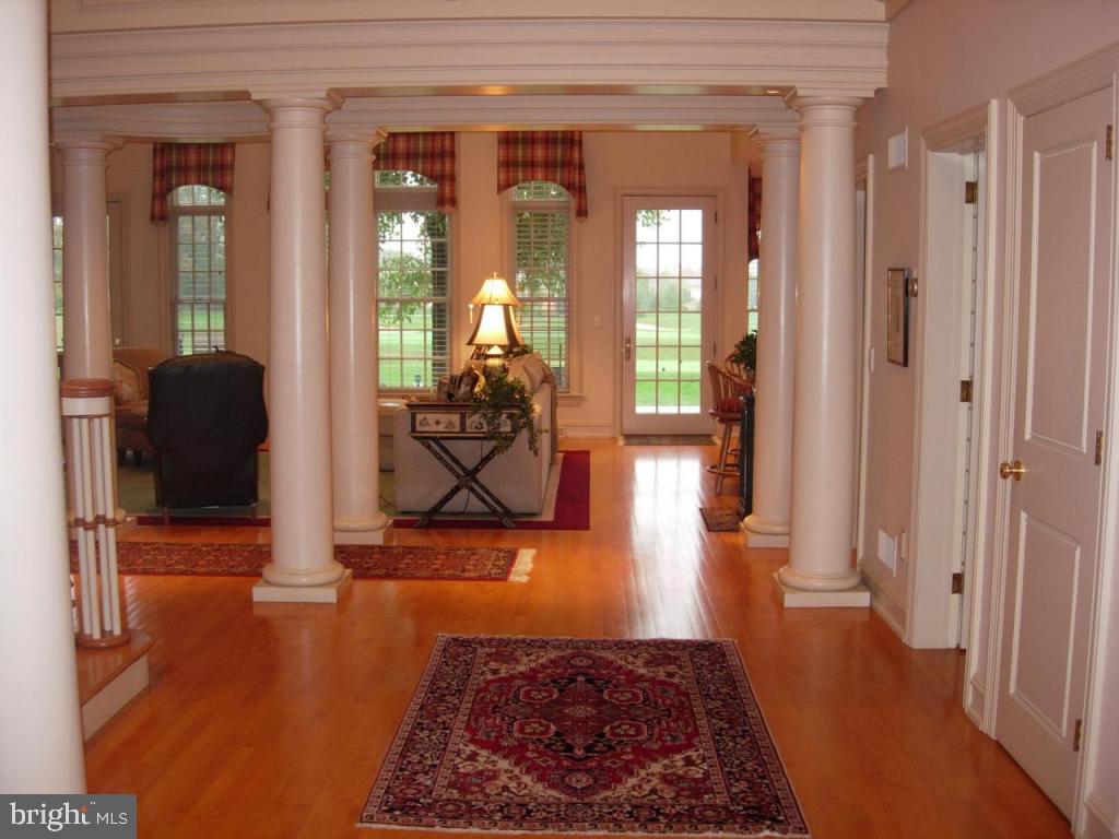38 Oakhill Drive Lititz, PA 17543 - Photo 4 of 37 a living room with furniture and a rug
