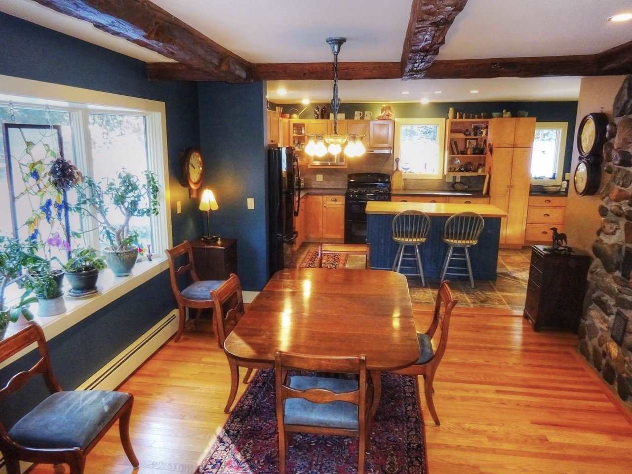 1232 Huntington Road Richmond, VT 05477 - Photo 4 of 32 Gallery Image 4