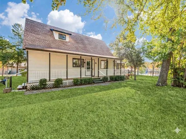 $3,200 | 504 Kiowa Drive East, Gainesville, TX 76240