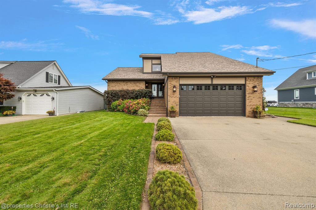 32257 North River Road Harrison Township, MI 48045 - Photo 4 of 58 Gallery Image 4