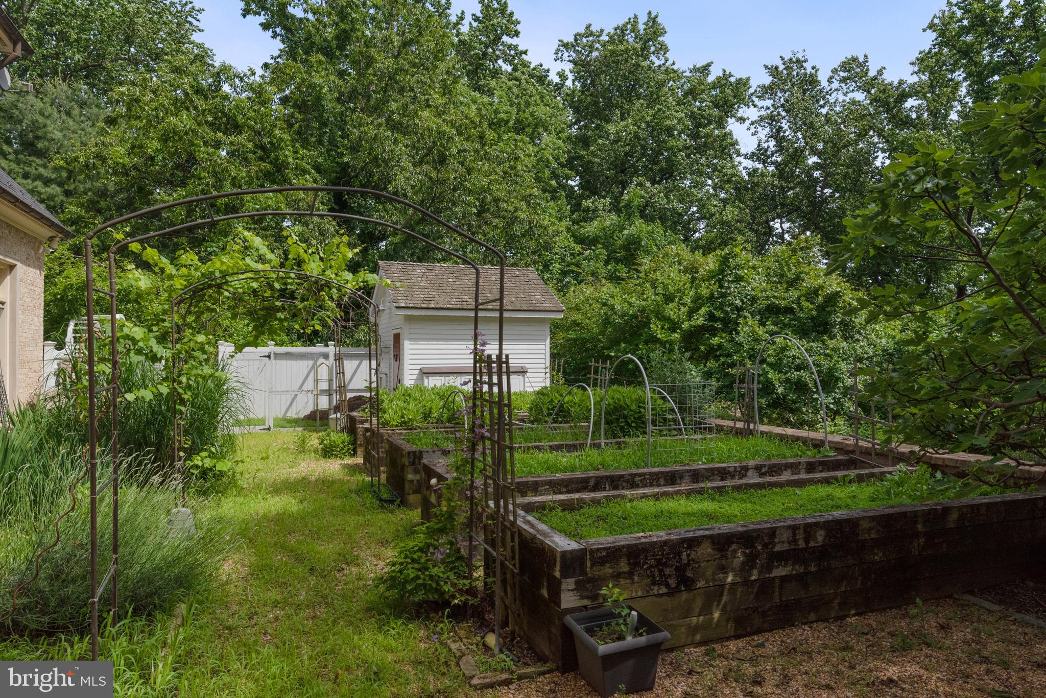 938 Old County Road Severna Park, MD 21146 - Photo 58 of 77 Raised gardening beds