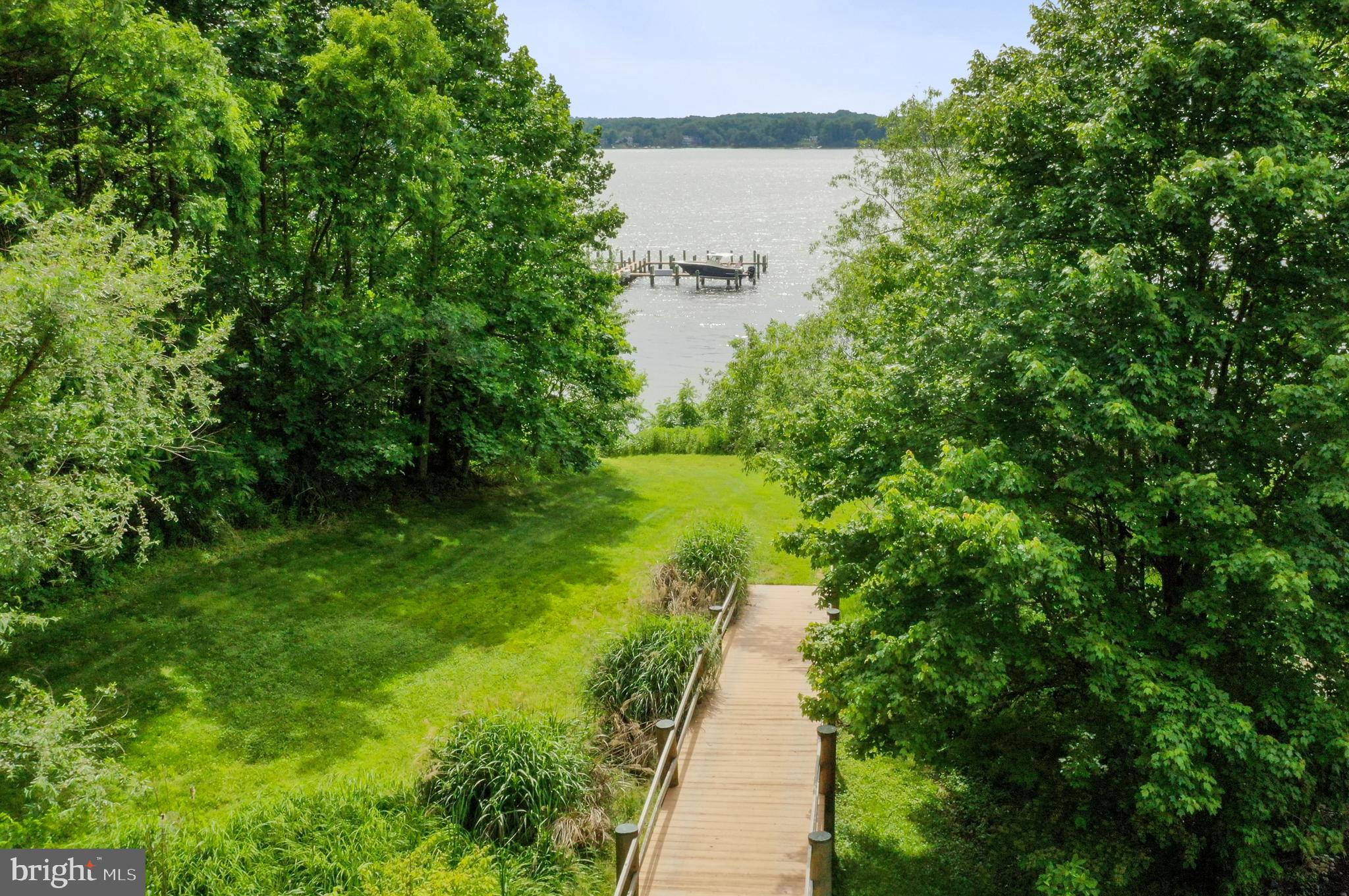 938 Old County Road Severna Park, MD 21146 - Photo 70 of 77 Walkway to pier