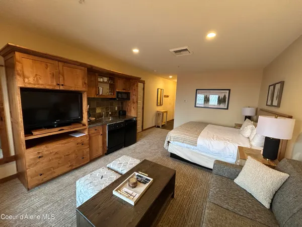 $175,333 | 150 Morning Star Drive, Unit 371, Kellogg, ID 83837