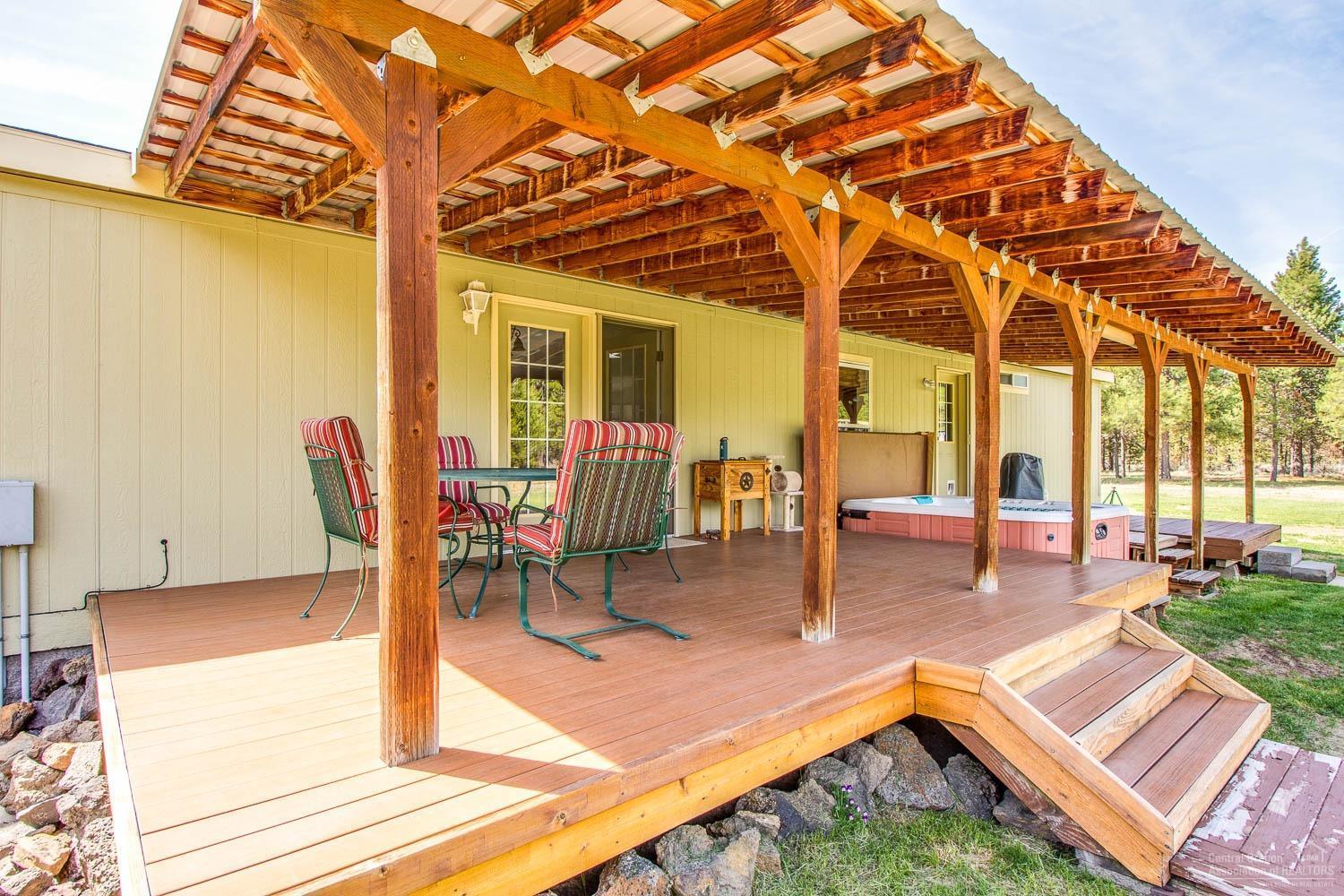 54886 Huntington Road Bend, OR 97707 - Photo 4 of 21 Additional Photo