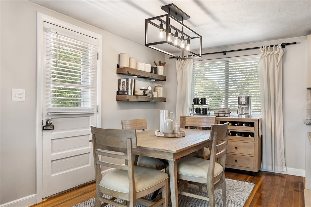 14 Carpenter Road Lynnfield, MA 01940 - Photo 14 of 38 Gallery Image 14