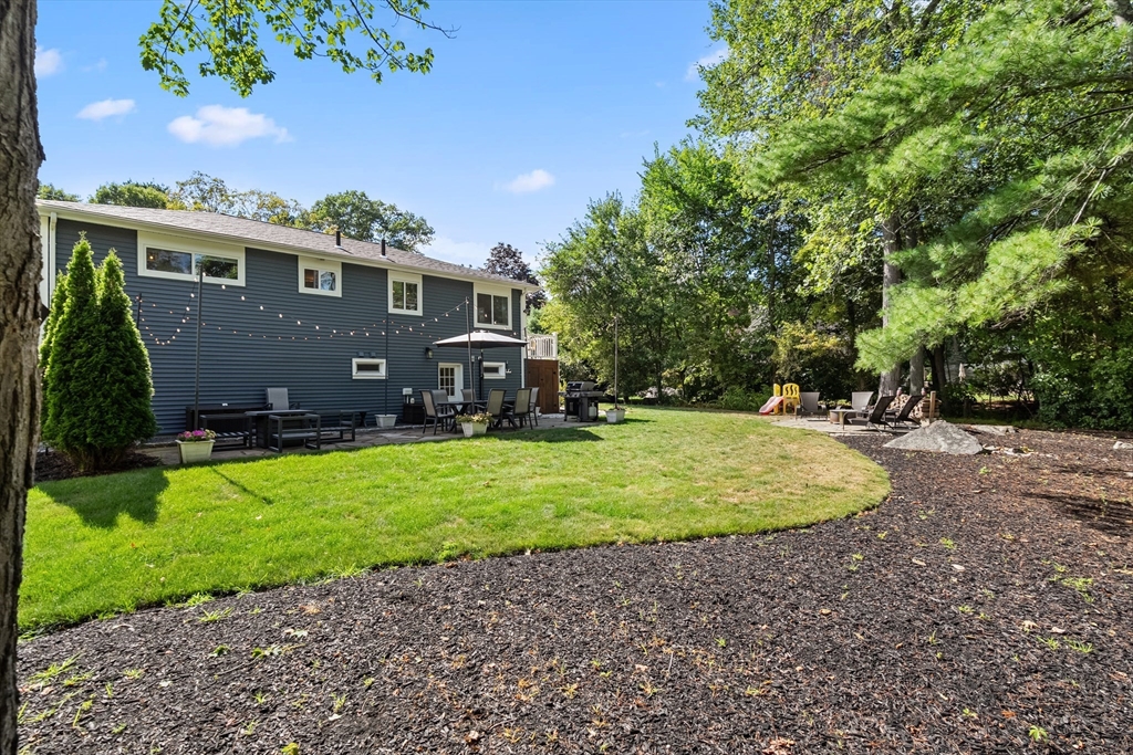 14 Carpenter Road Lynnfield, MA 01940 - Photo 36 of 38 Gallery Image 36
