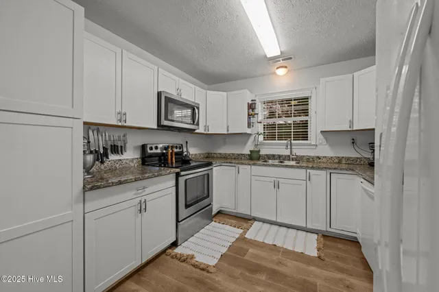 $2,000 | 217 Attmore Drive, New Bern, NC 28560