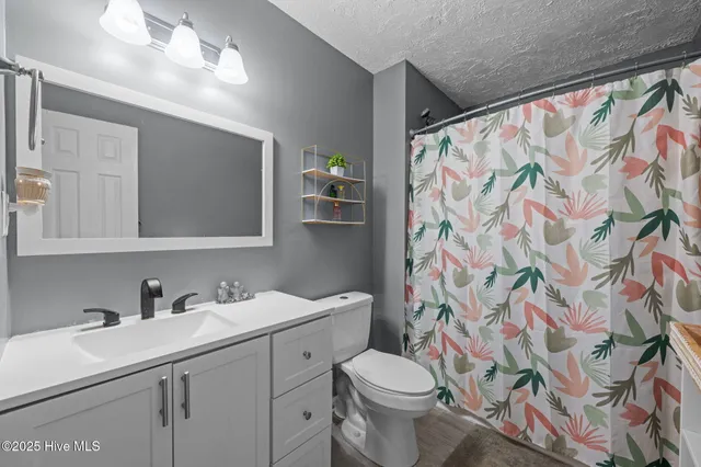 $2,000 | 217 Attmore Drive, New Bern, NC 28560