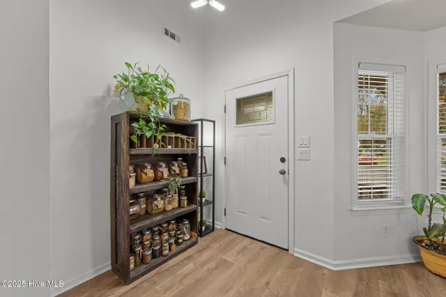 $2,000 | 217 Attmore Drive, New Bern, NC 28560