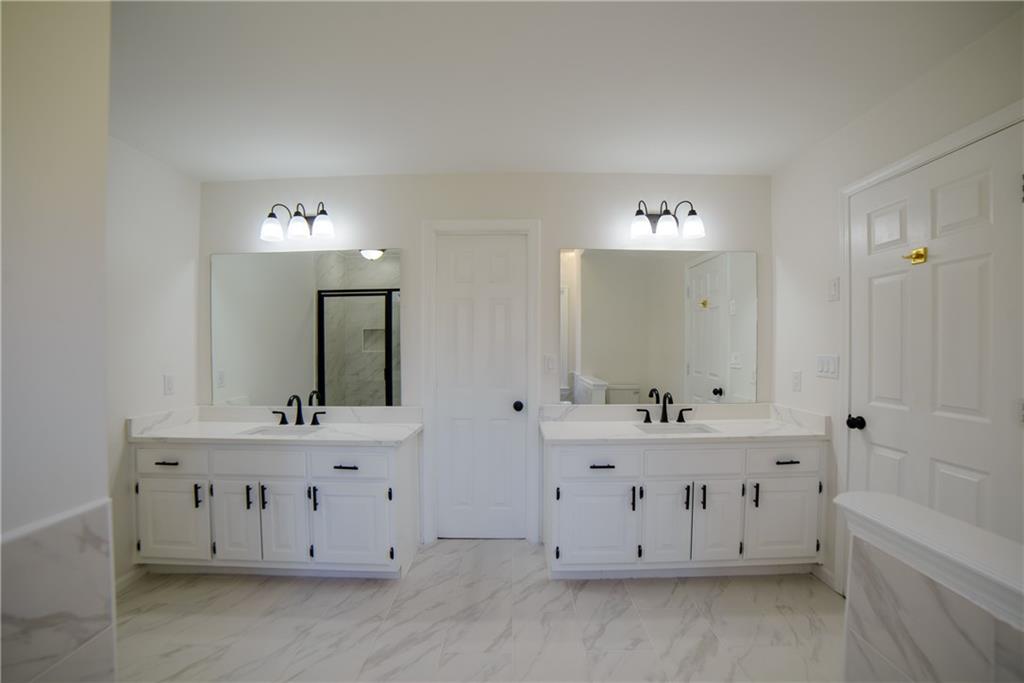 1190 St Ives Court Suwanee, GA 30024 - Photo 20 of 52