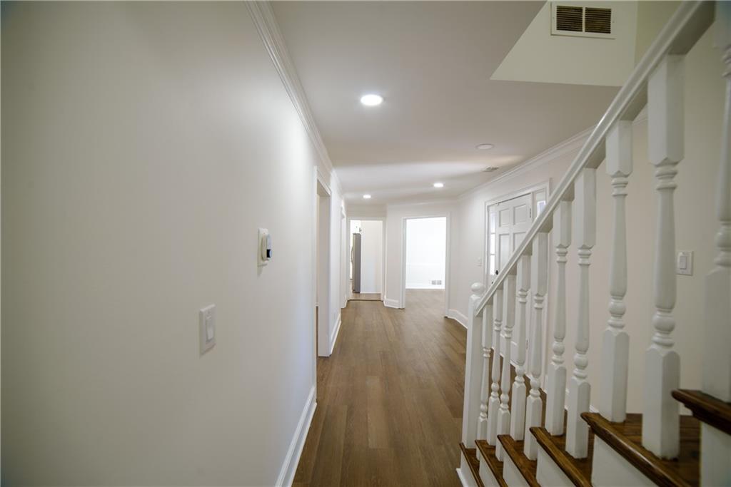 1190 St Ives Court Suwanee, GA 30024 - Photo 5 of 52