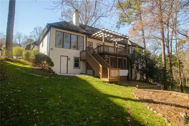 $699,999 | 1190 St Ives Court, Suwanee, GA 30024