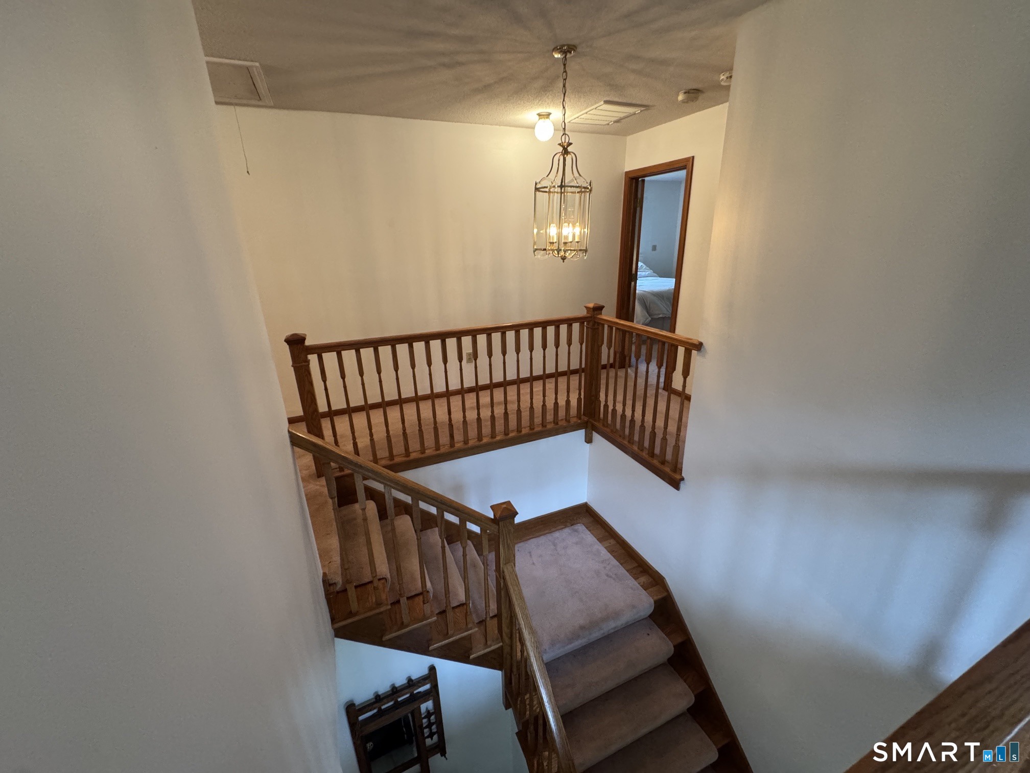 389 Old Colchester Road Hebron, CT 06231 - Photo 11 of 26