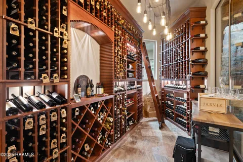 $4,400,000 | 235 North Fieldspan Road, Scott, LA 70583