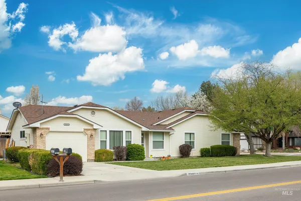 $574,900 | 10460 West Edna & 10438 W Shiloh Drive, Boise, ID 83704