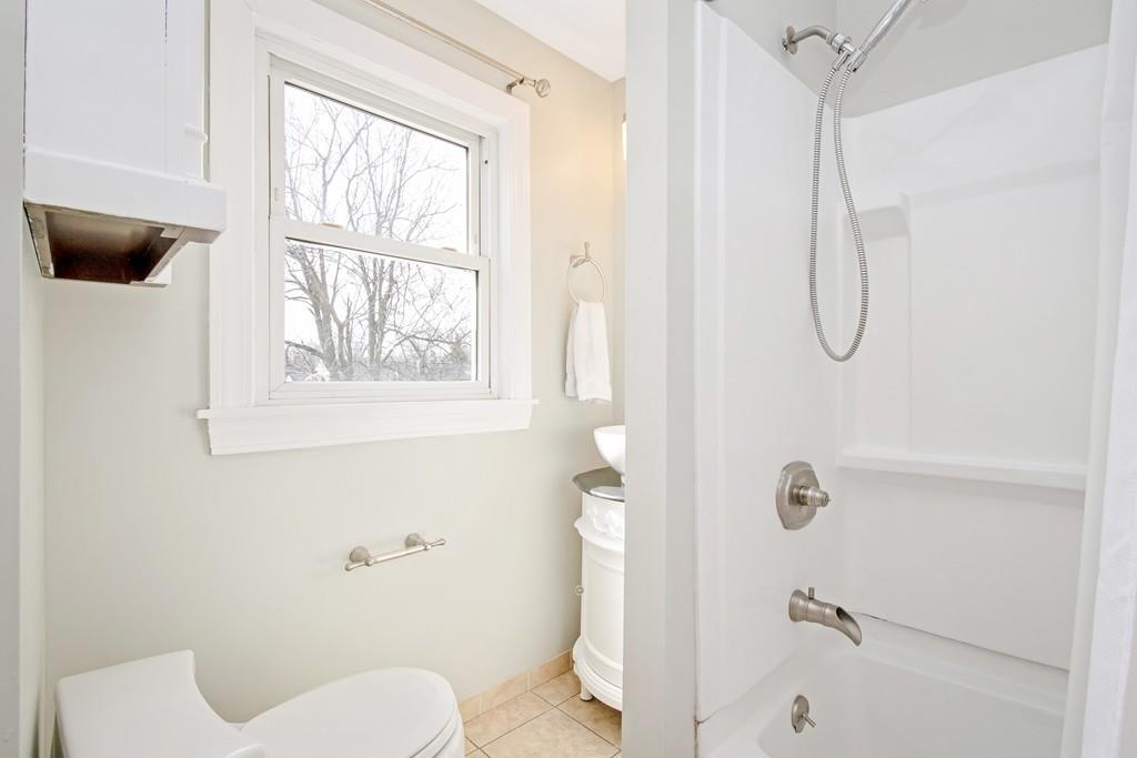 93 Bay State Road Chicopee, MA 01020 - Photo 15 of 26 Gallery Image 15