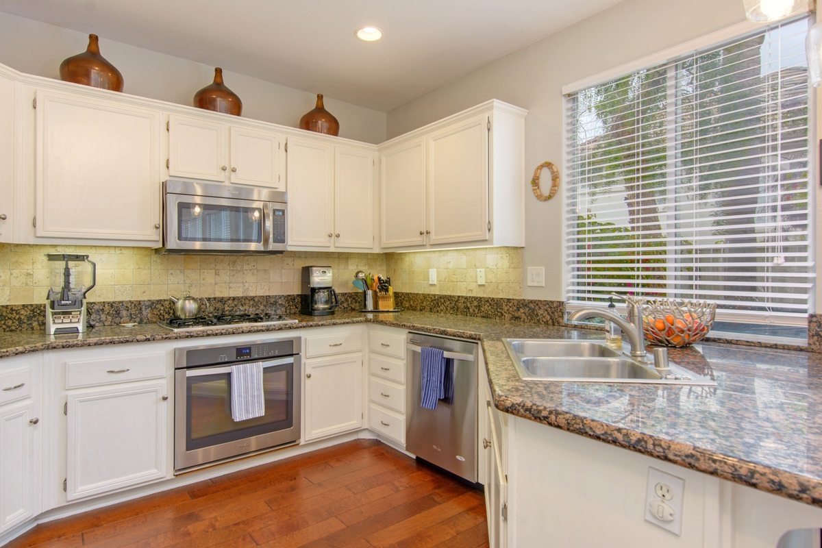 1003 Cottage Way Encinitas, CA 92024 - Photo 8 of 24 Gallery Image 8