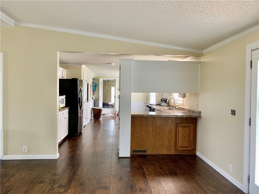 732 Poplar Springs Road Westminster, SC 29693 - Photo 5 of 20 Gallery Image 5