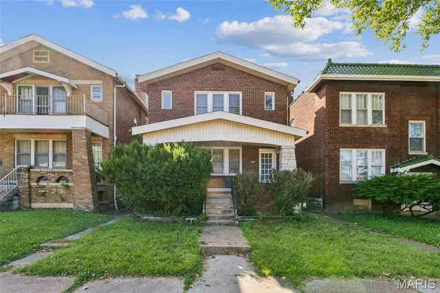 $1,000 | 5512 South Grand Boulevard, St. Louis, MO 63111