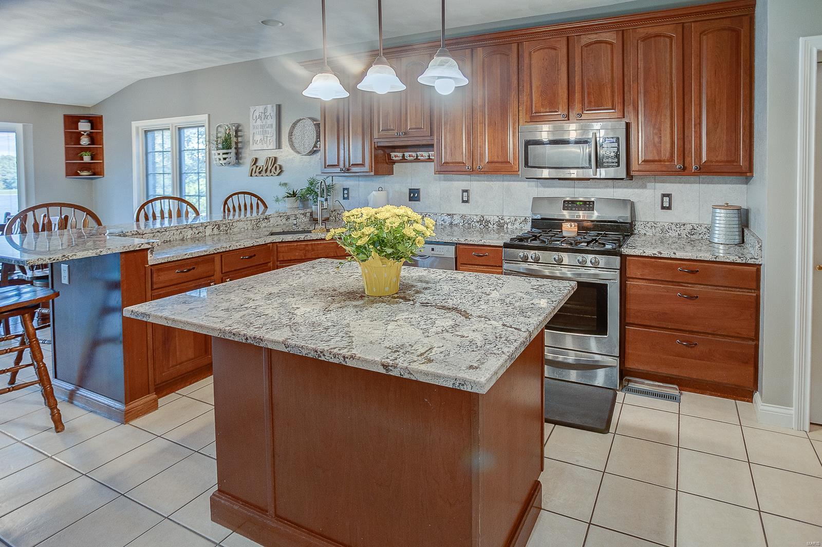 426 Covington Drive Waterloo, IL 62298 - Photo 16 of 87