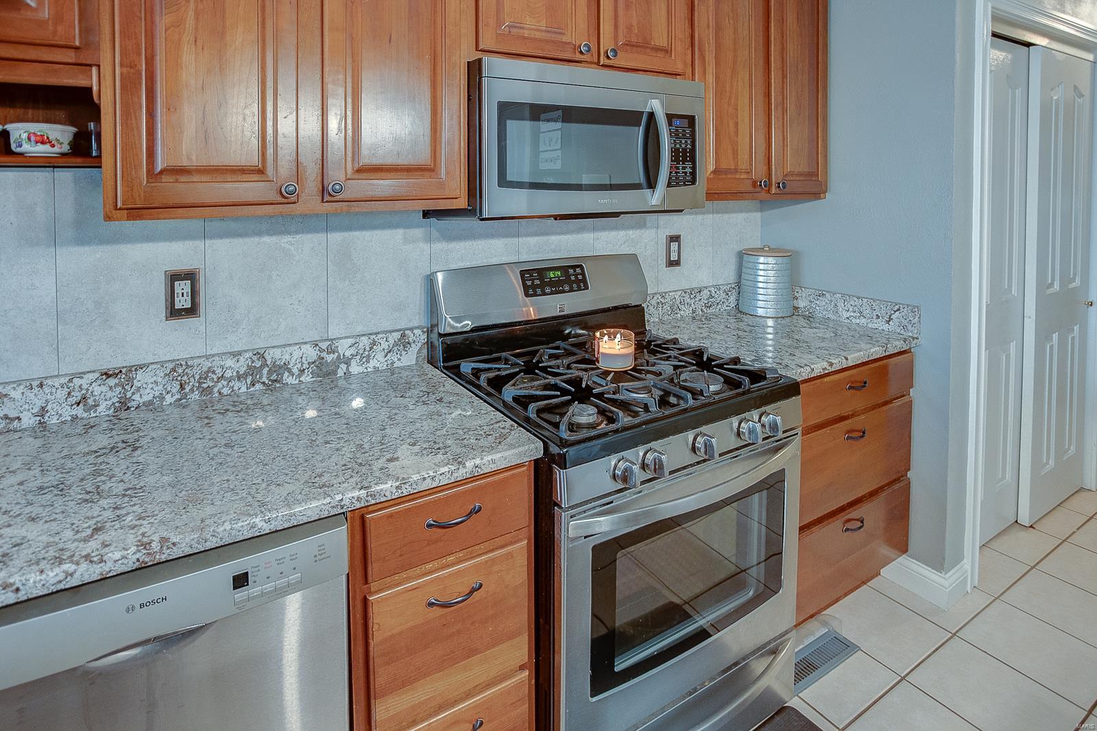 426 Covington Drive Waterloo, IL 62298 - Photo 21 of 87